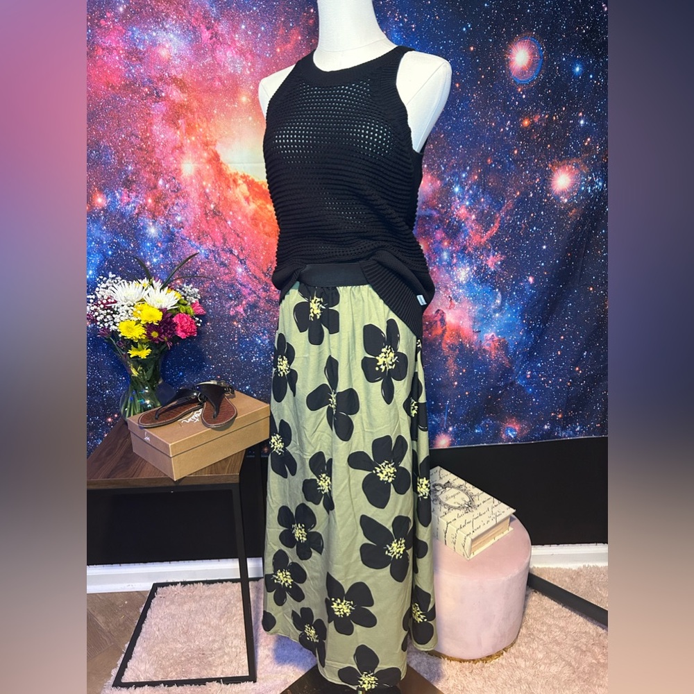 Calvin Klein Jean top/Floral skirt